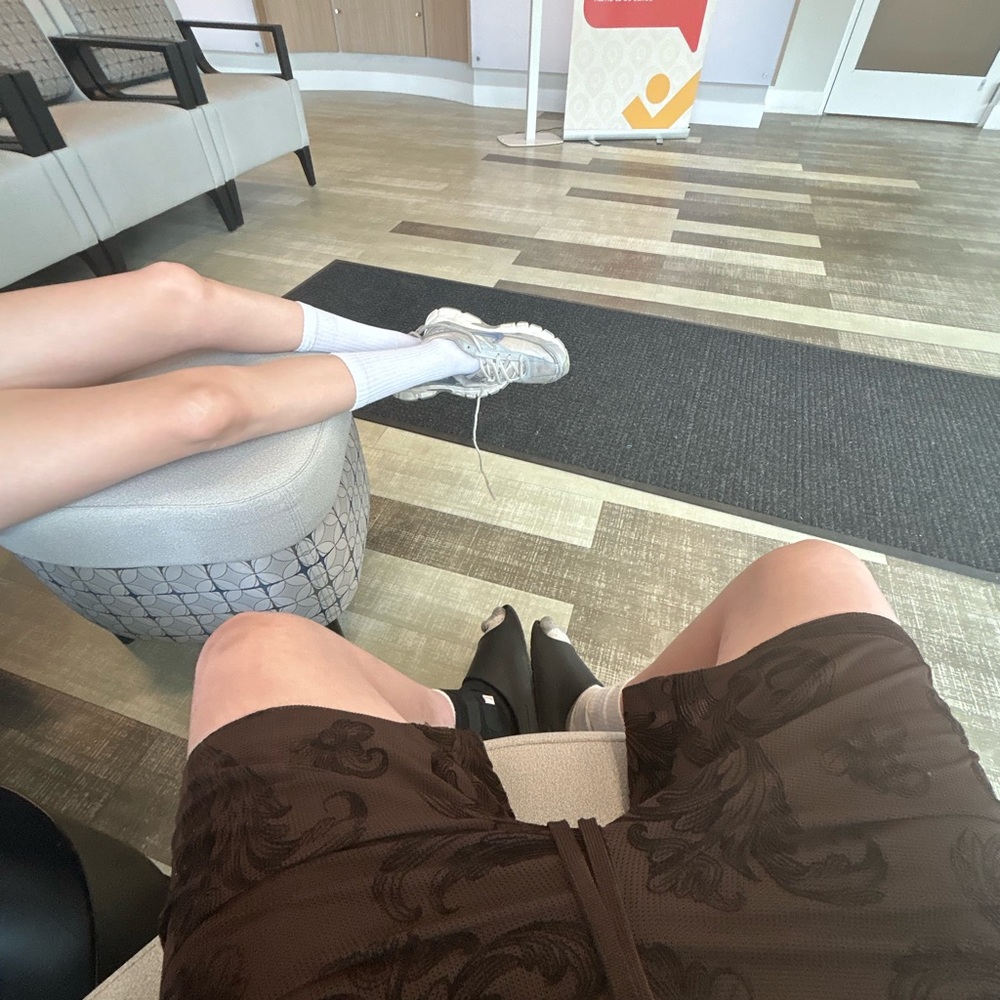 Meet your Posher, Leo